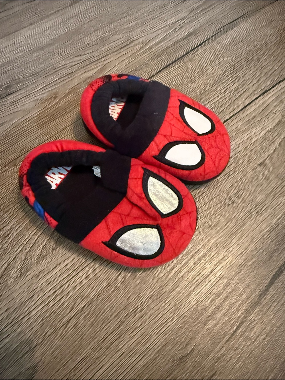 Marvel Spider-Man Kids Plush Slippers Red Black Size S 5/6
